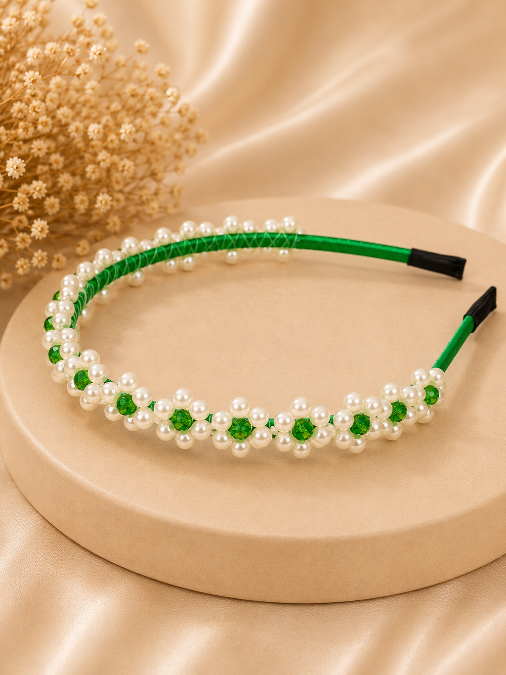 Pearls hair band