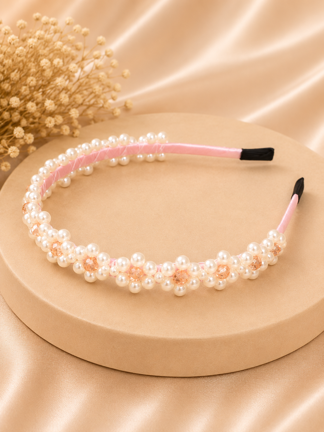 Pearls hair band
